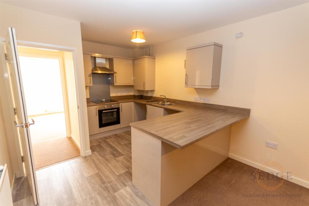 flat 2-3.jpg