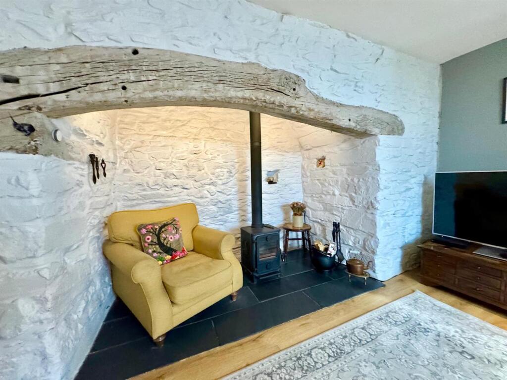 PHOTO-2025-10-11-10-18-39 (27).jpg