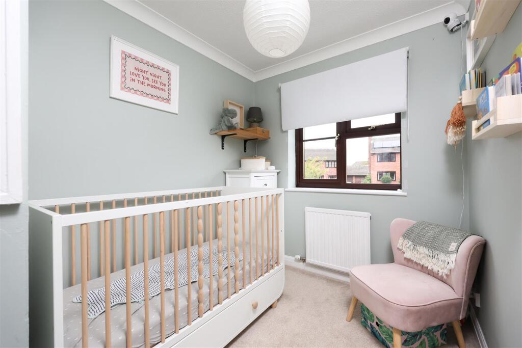 7 Niebull Close 21.JPG