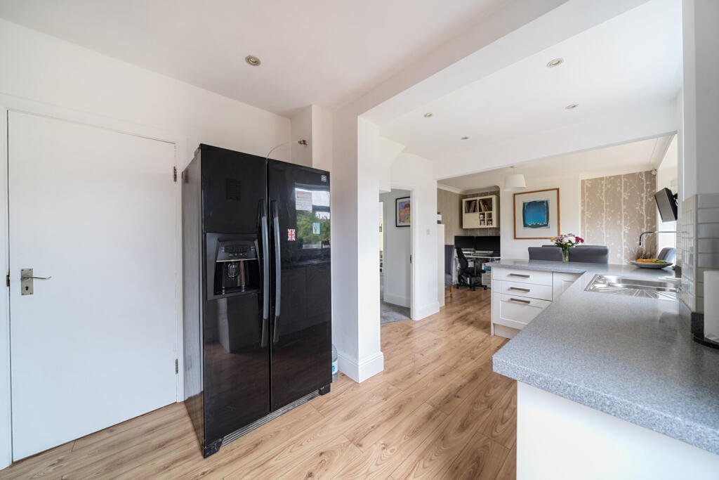 1301150-8-6835fcd...