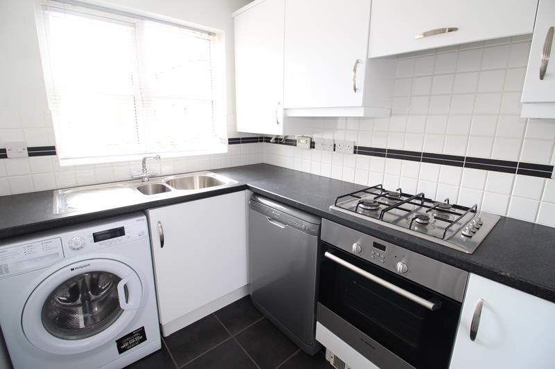 Kitchen (2)