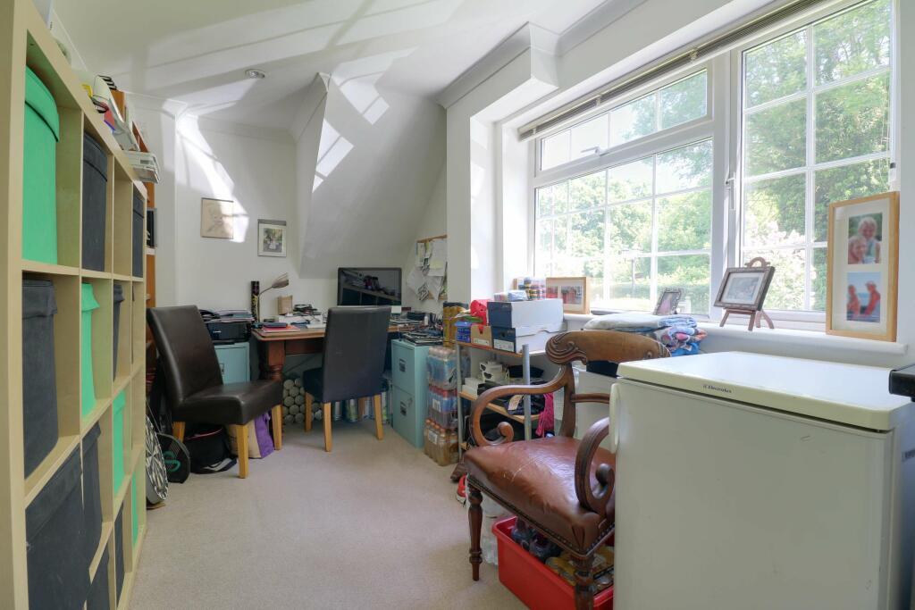 Study  Snug  Bedroom 