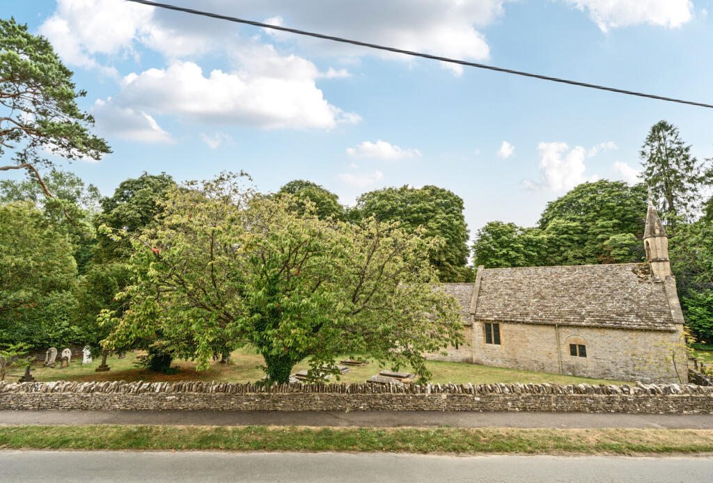 1330884-12-68876c...