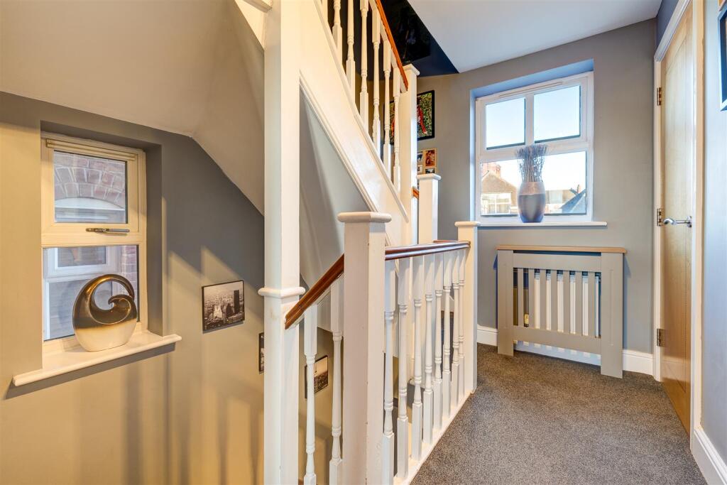 DE12 7BA 7BC-011.jpg