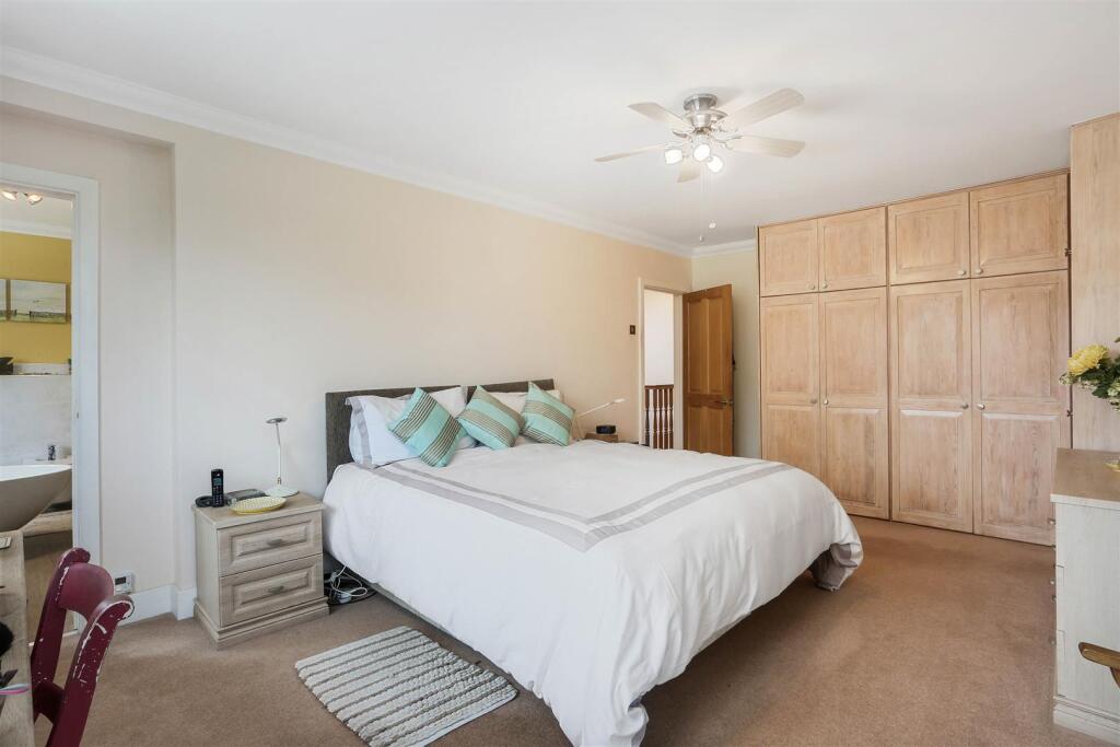 1548903635 -  WESTCOTT WAY, SM2 - 33.jpg