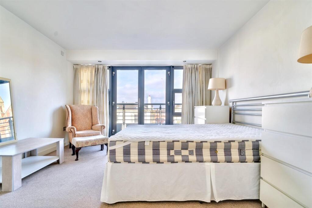 Bedroom One_2.jpeg