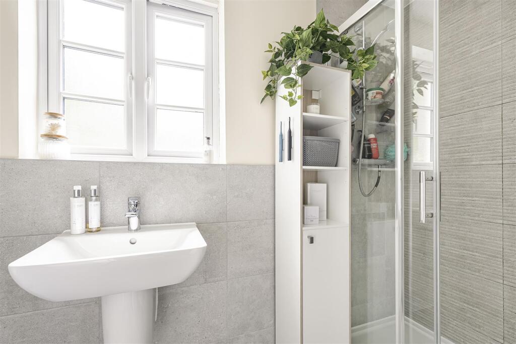 25 Drayson Way, Towcester (3).JPG