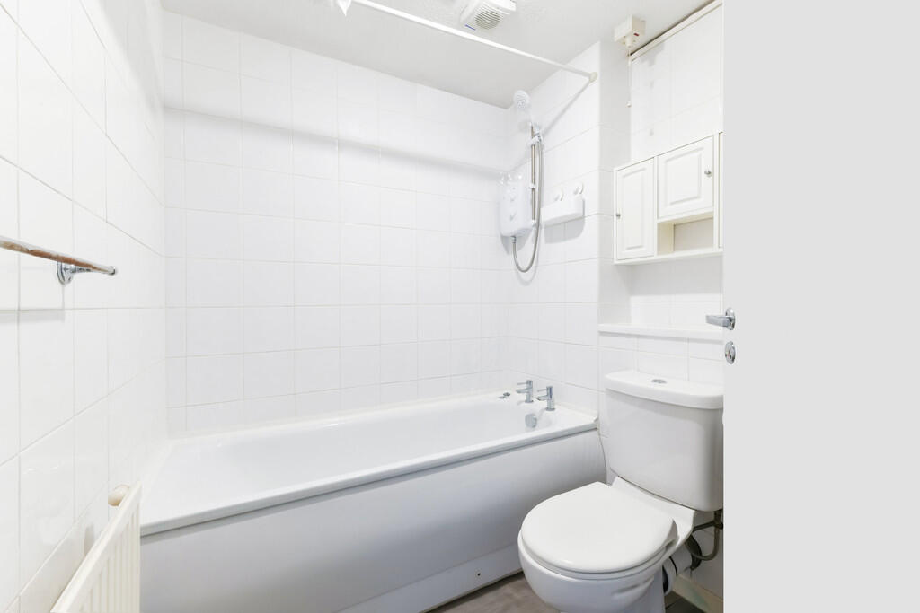 ALTDAM FARM, FLAT...