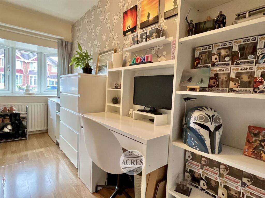 image00018 (Large).jpg