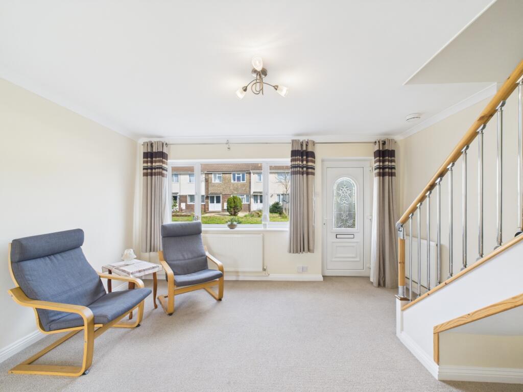 CAM02023G0-PR0127-STILL003