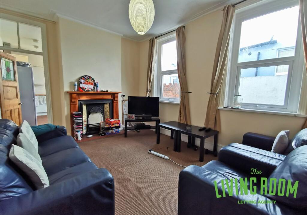 lounge (2)