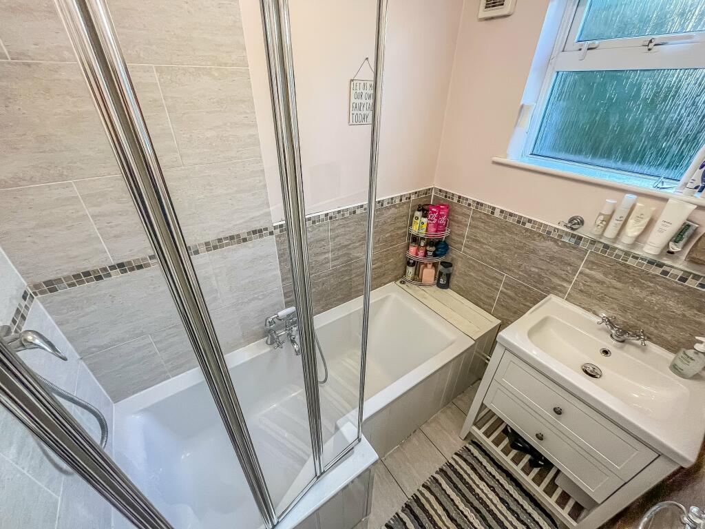 Bath1