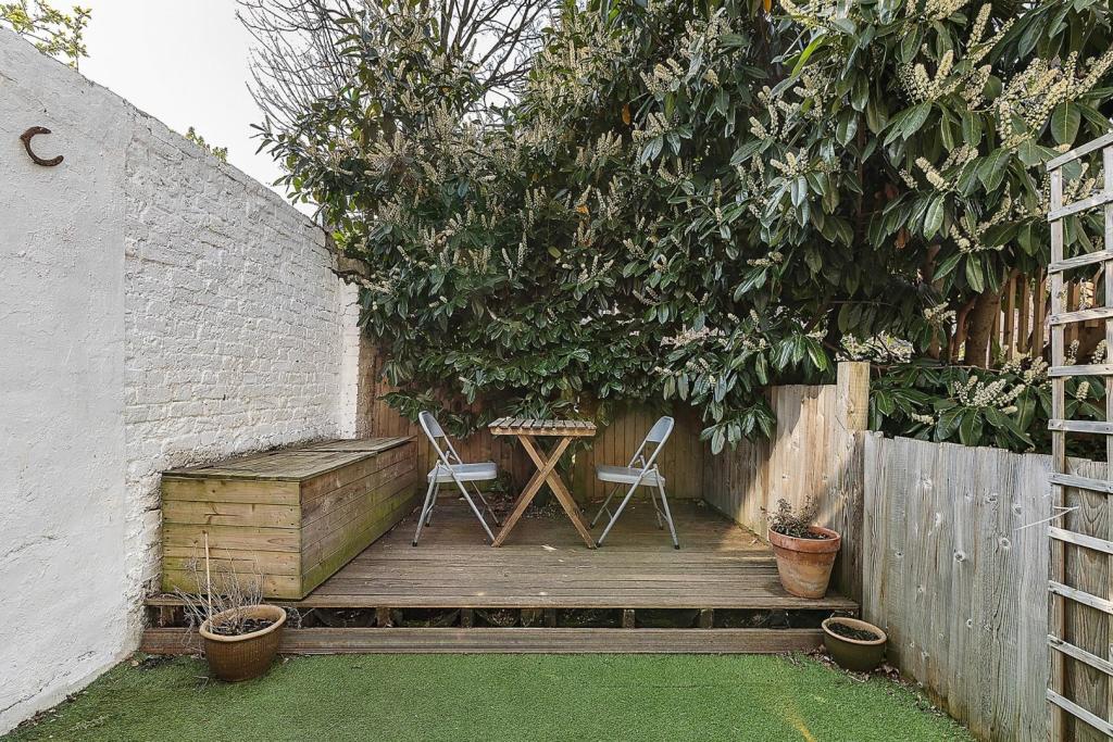 Garden (2).jpg