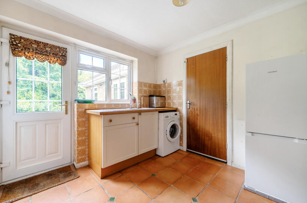 1298614-12-68307d...