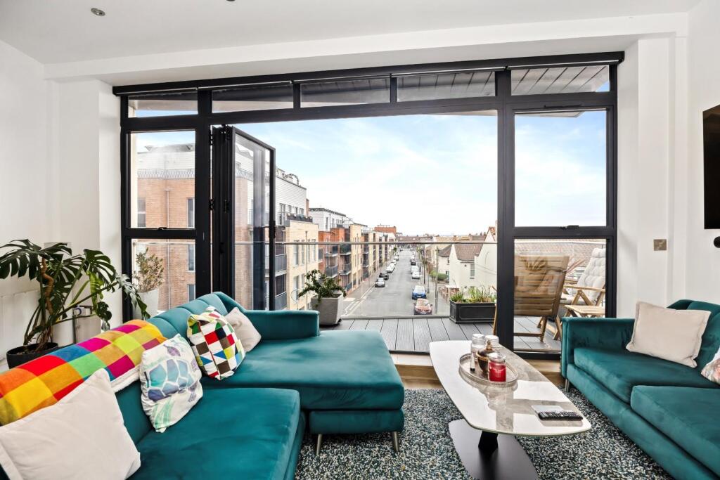 The Pinnacle 14 School Road-020.jpg