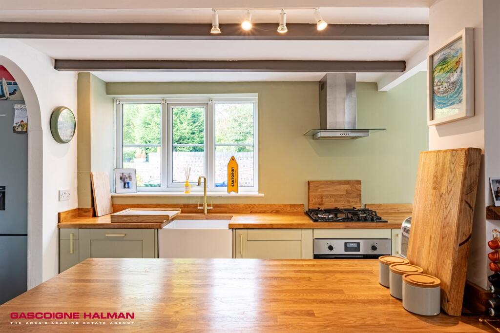 Kitchen Family Room