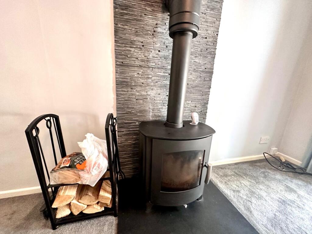 MULTI FUEL BURNING STOVE