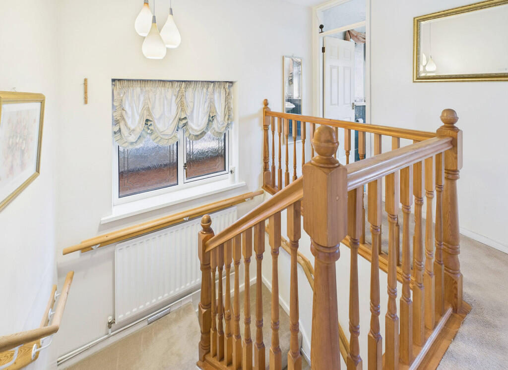 CAM02059G0-PR0200...