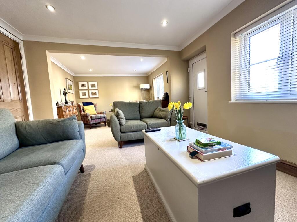 Living room 2