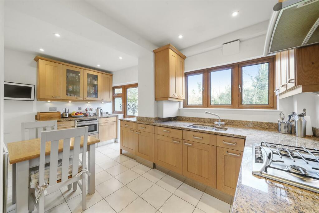 21 Norval Road - Yw1DchcGMCoLJEpQgyqv.jpg