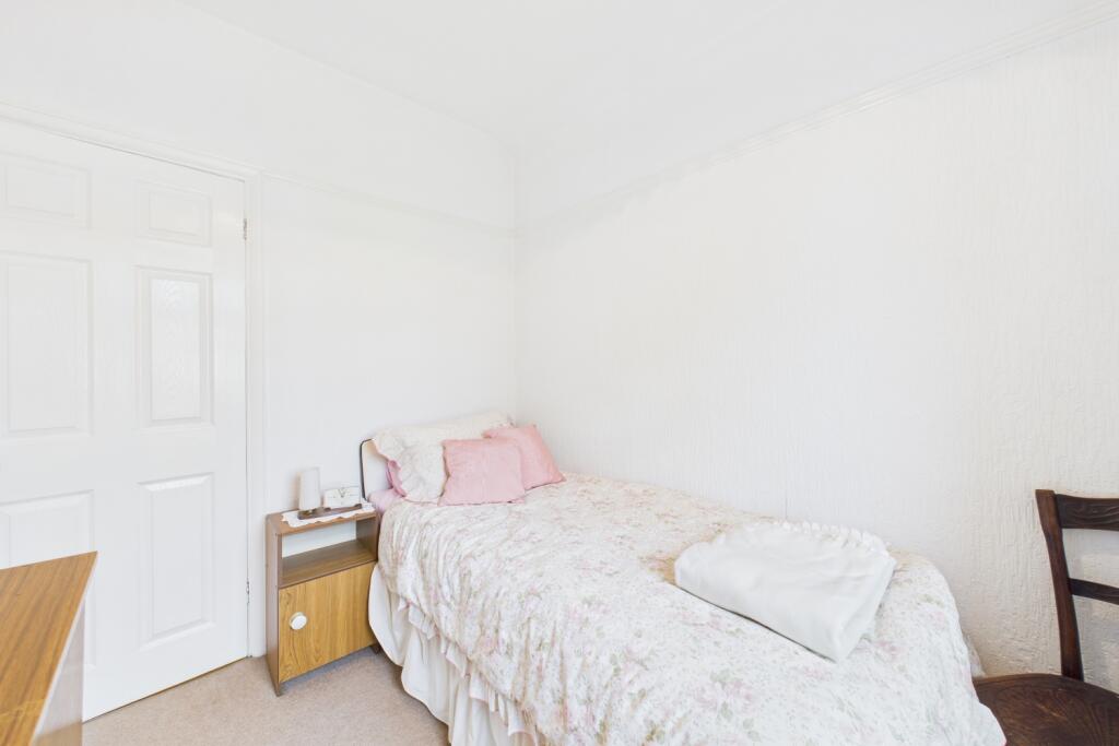 CAM03162G0-PR0353-STILL011