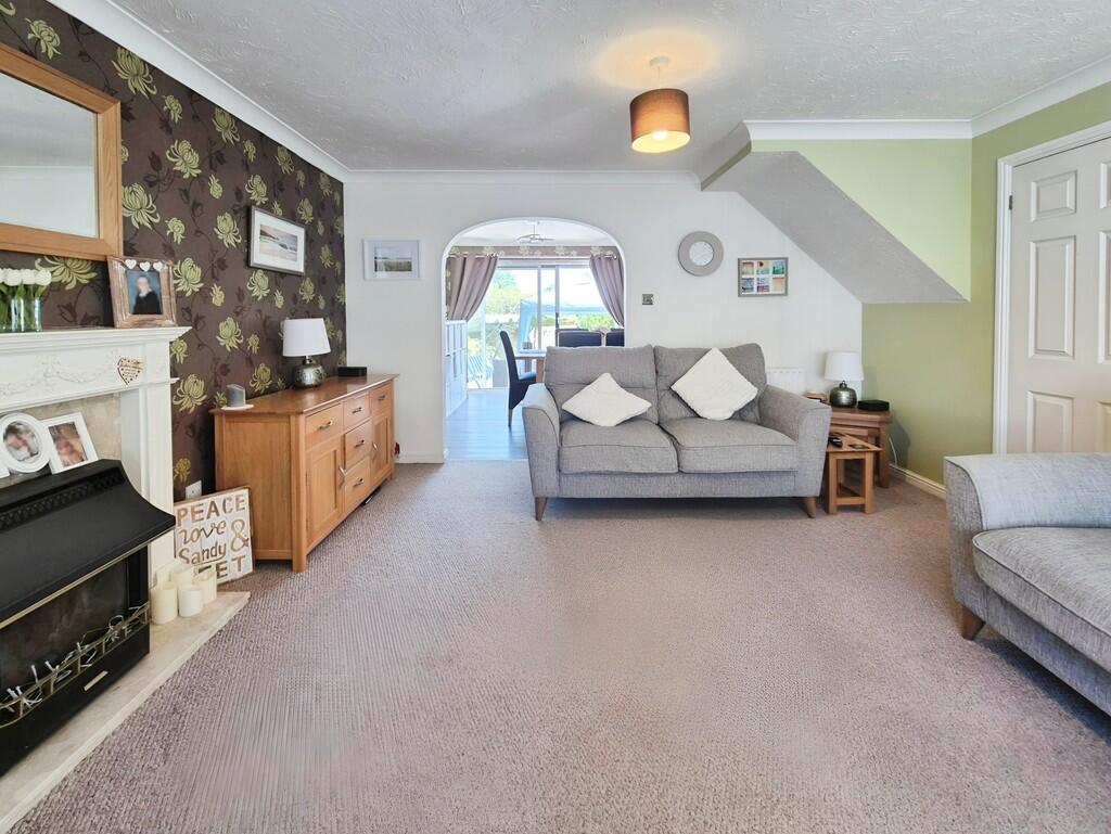 8cff002f-10000313...