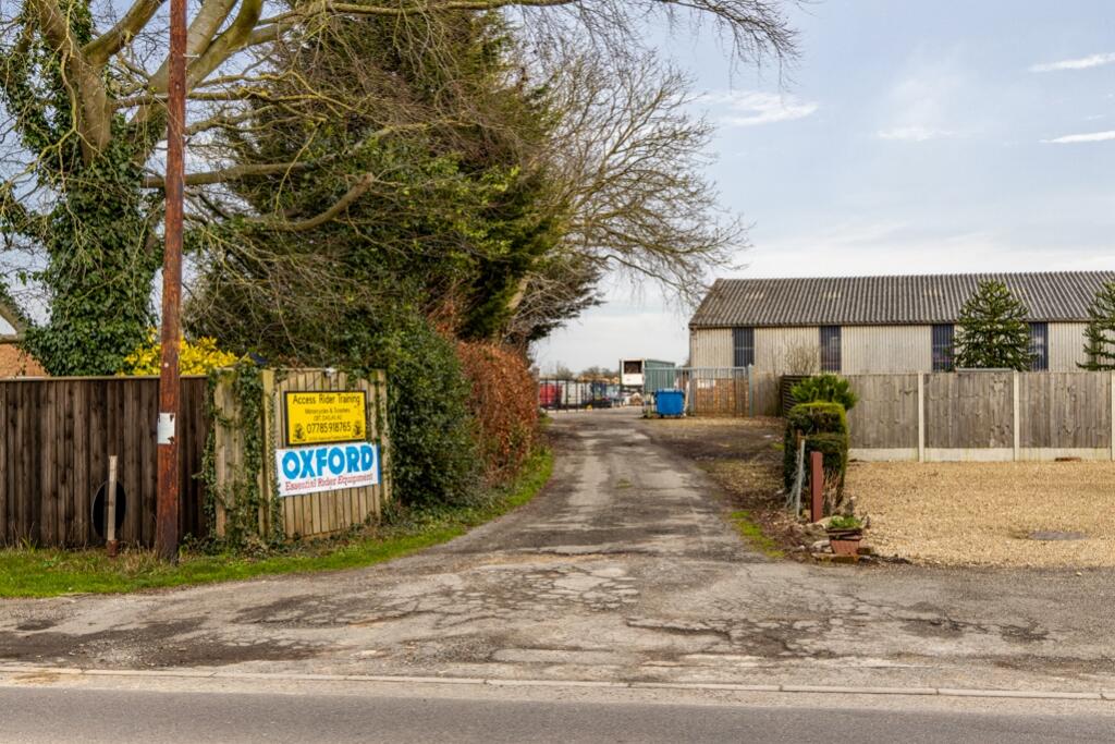 Plot of Land, Main Road (Stickney)-8