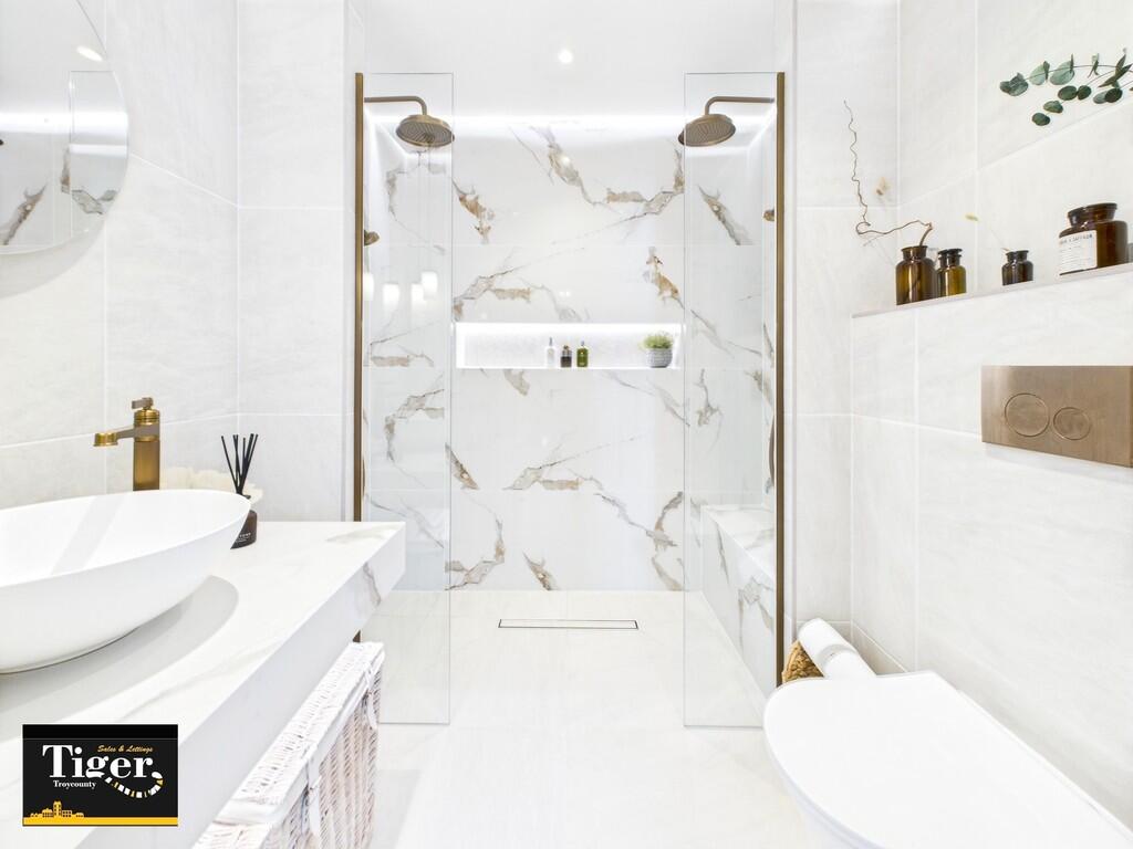 CAM03440G0-PR0391...