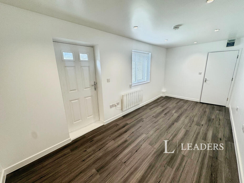 3 - Studio Room