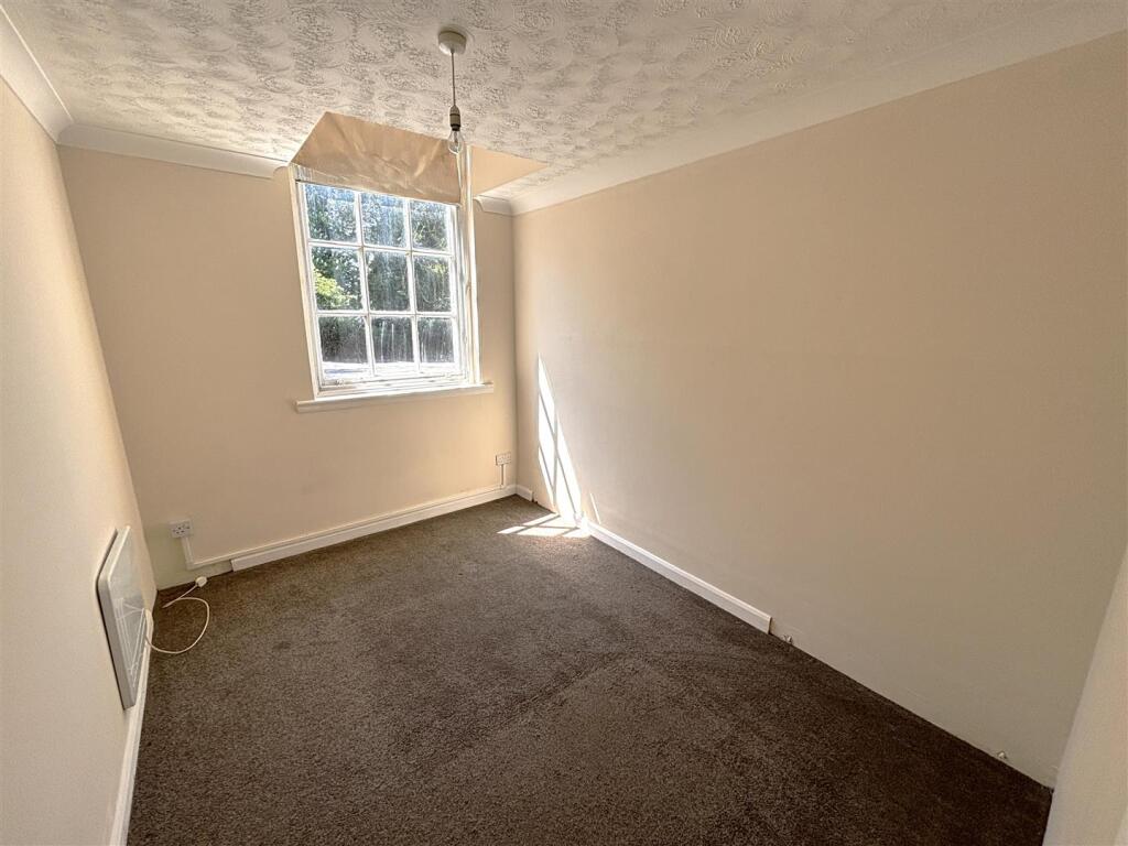 bedroom.jpg