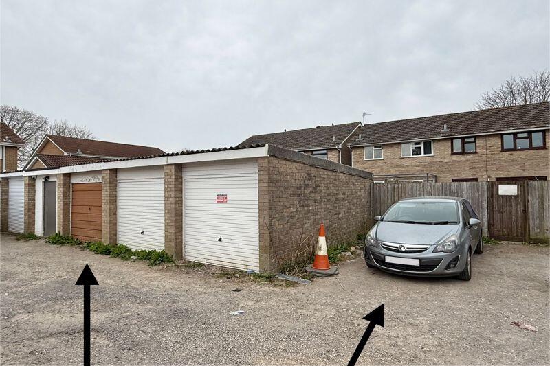 Garage &amp; Parking