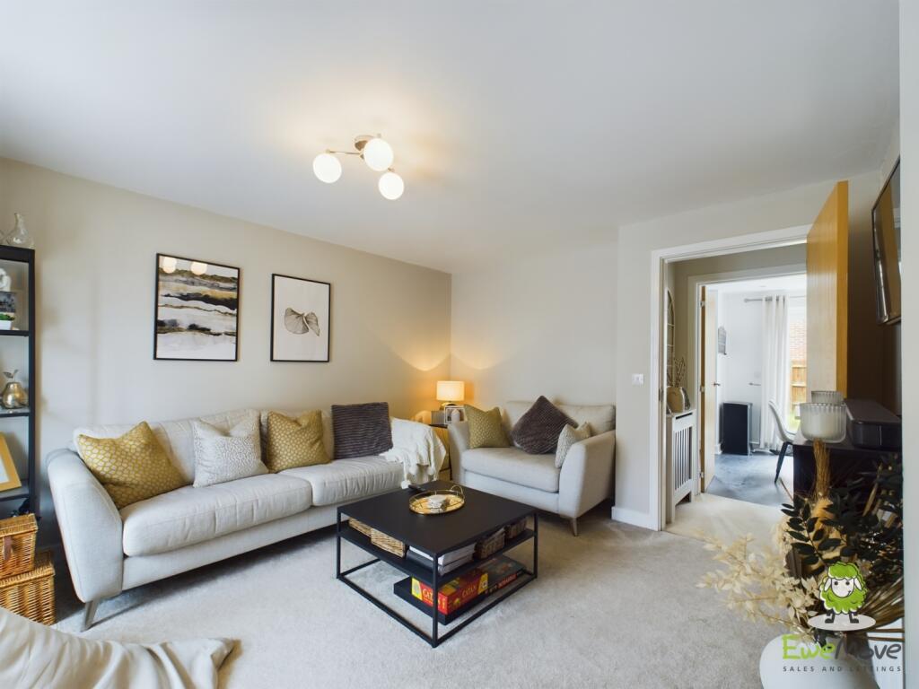 CAM03778G0-PR0073-STILL002