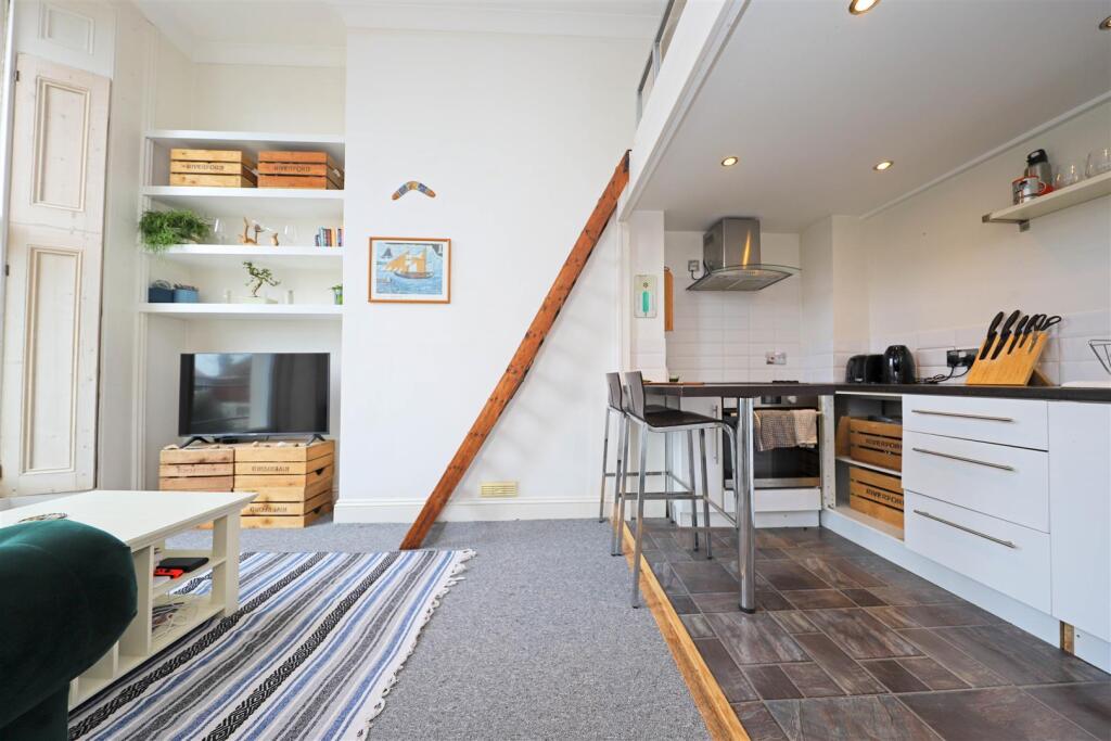 nicholas james norfolk terrace kitchen_.jpg