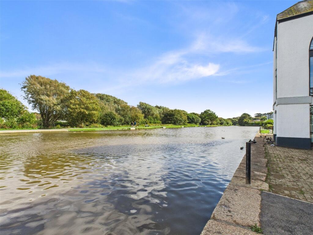 Canal Nearby