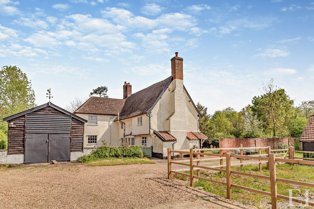 8598084-exteriorW...