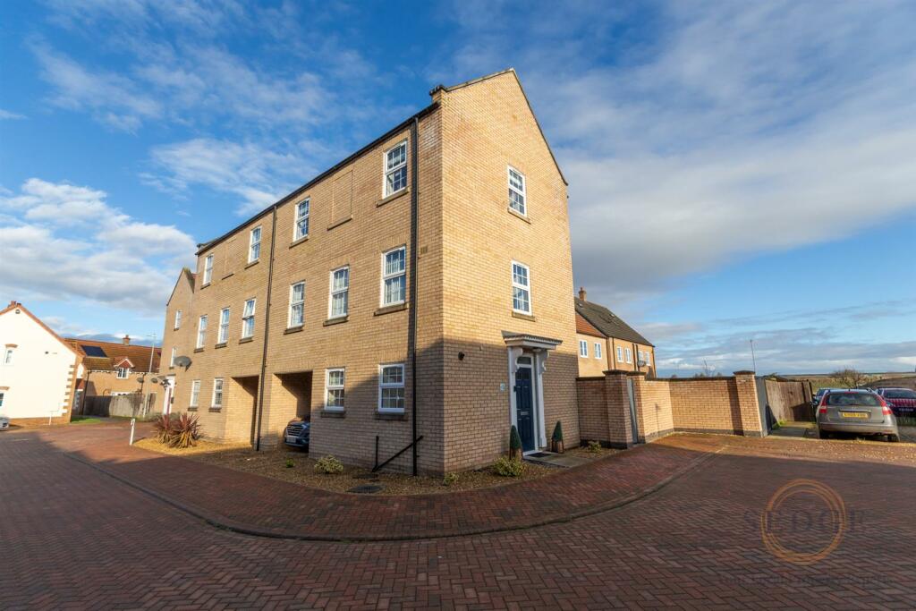 1 austen mews-13.jpg