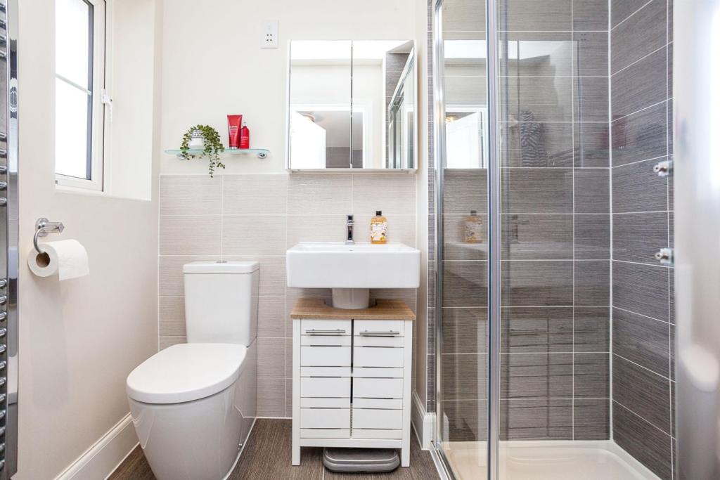 En-suite Shower Room