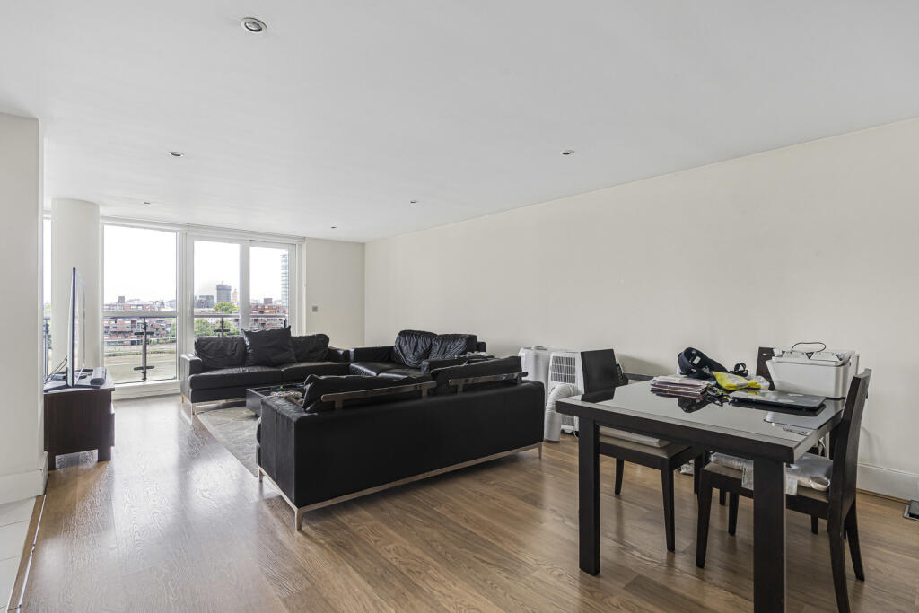 Kitchen/Living Room