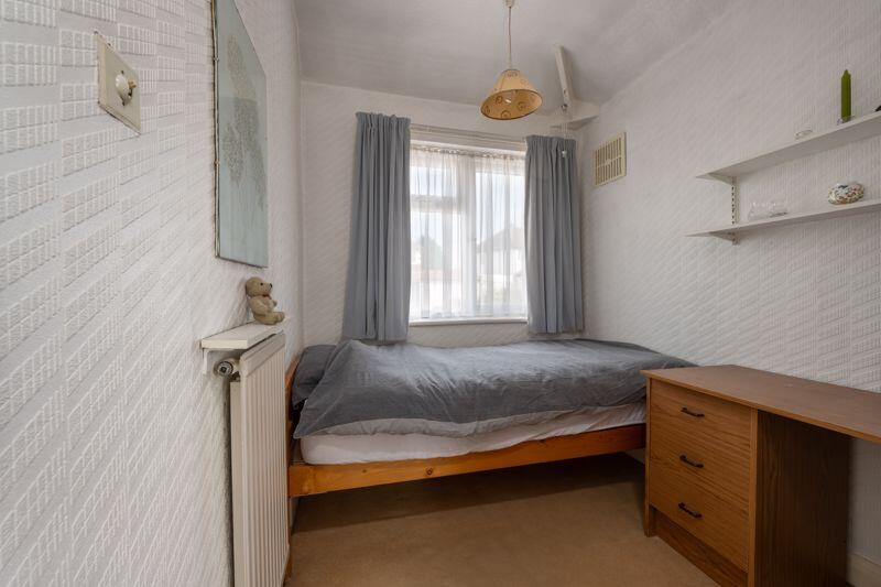 BEDROOM NO. 3 (FRONT)