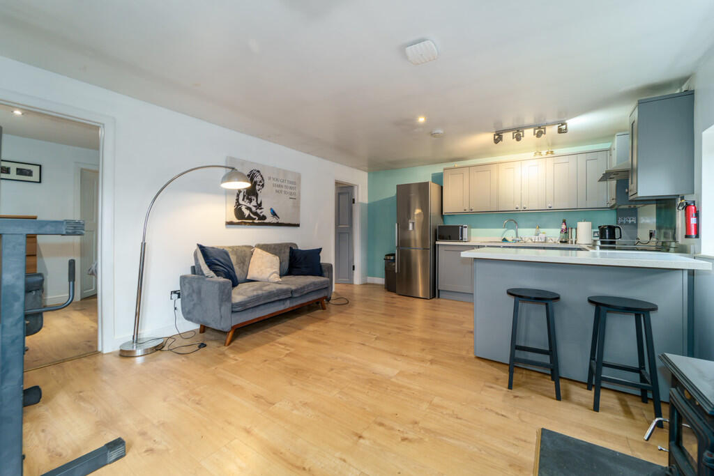 Living Room in Bu...