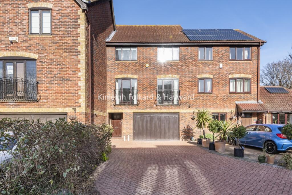 f131b317-393e-459f-b