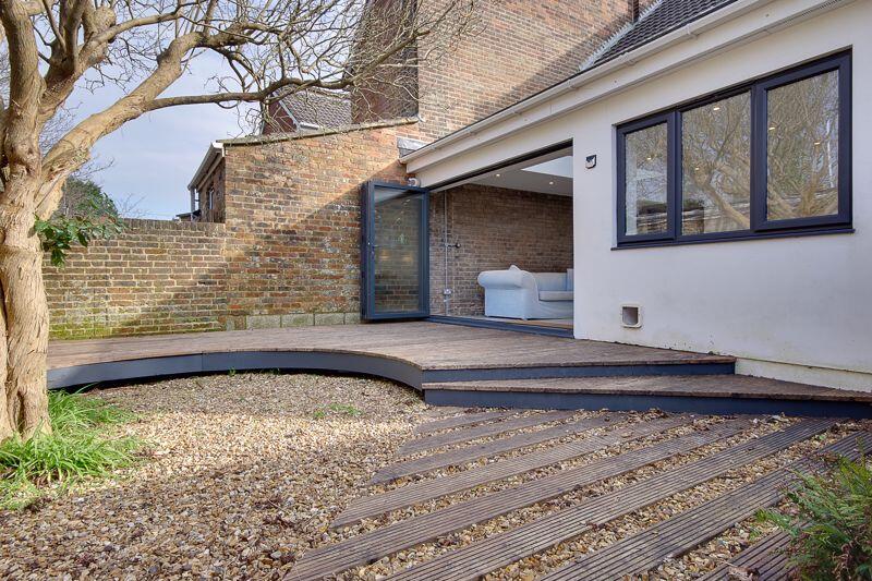 Garden/Decking