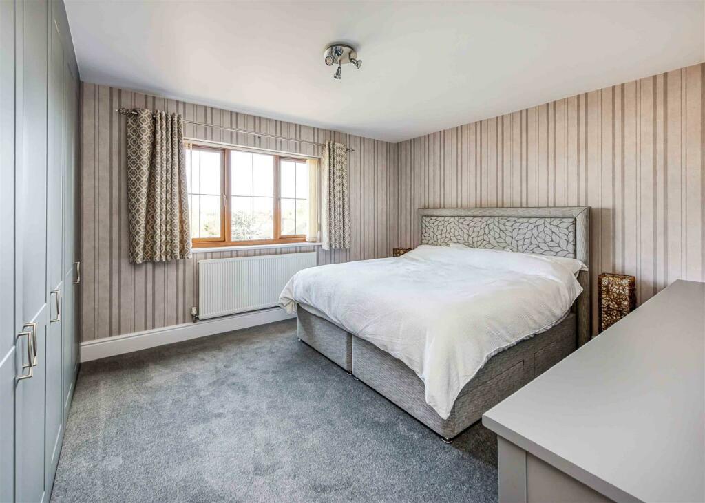 Mimosa Lodge-bed2.jpg