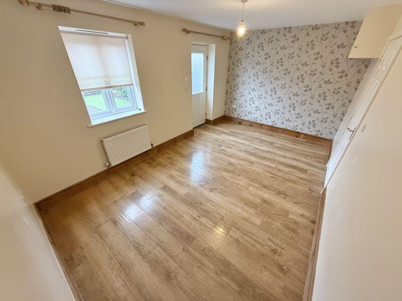Reception room/Bedroom