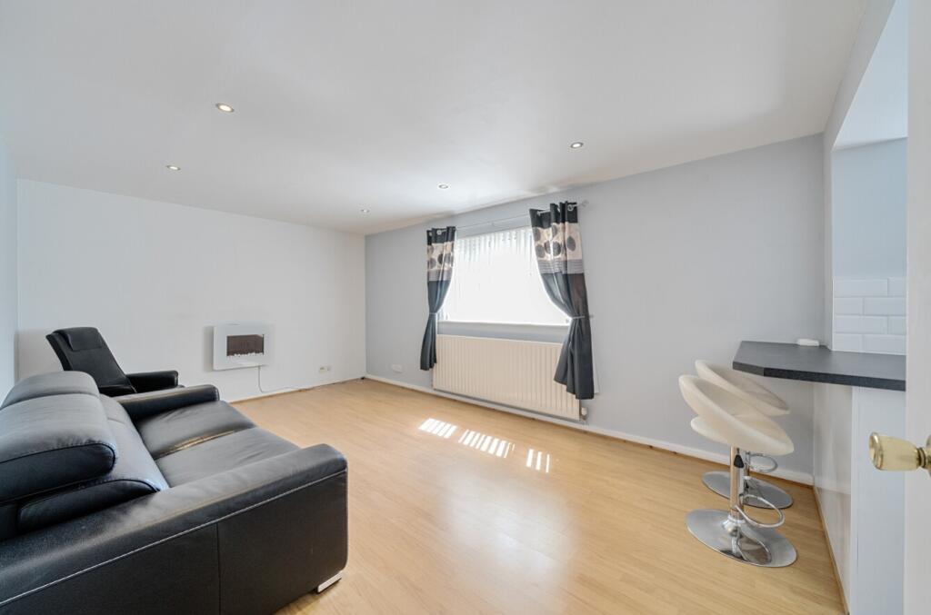 EweMove Harrogate Living Area