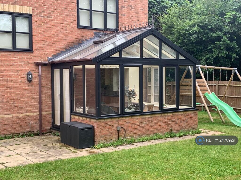 Outside View To Breakfast Room