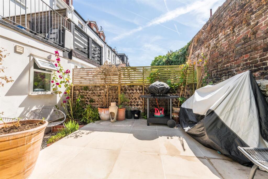 24b Cowper Street-12.jpg