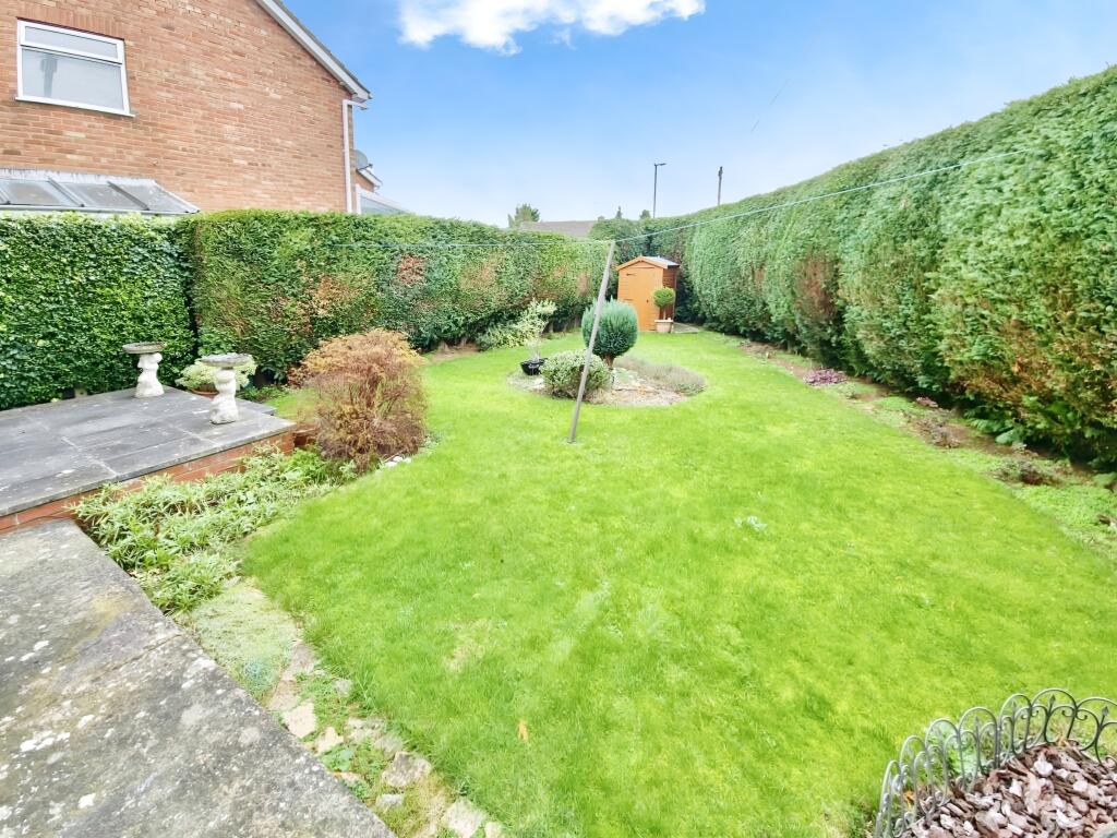 Afd60a4d-4598c861f47d512996095586d38e25a0643496f4_thmb_lg