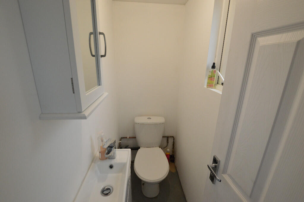 Guest Cloakroom