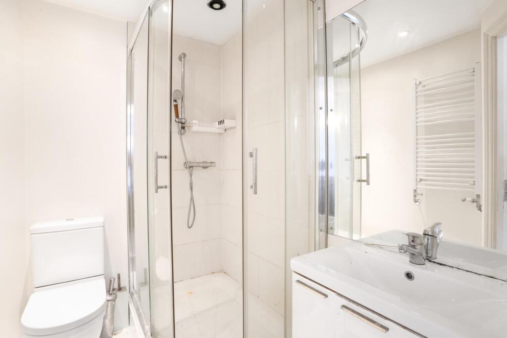 1474743482 - 9 Beckenham Park Heights, SE6 - 13.jp